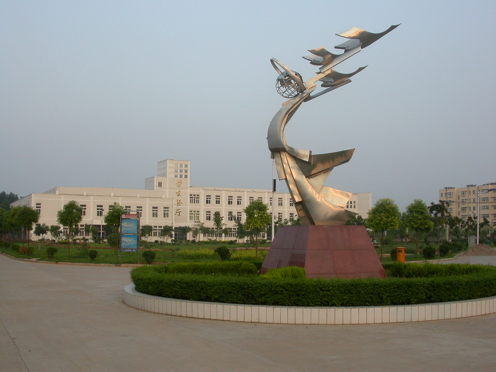 河南不锈钢雕塑生产加工厂家(图1)